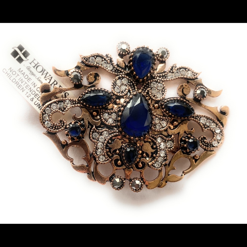 Beautiful Blue brooch by Howard’s